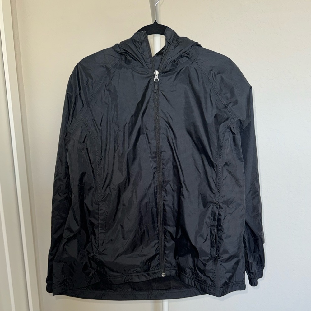 L.L. Bean women’s size XL Black Windbreaker Jacket